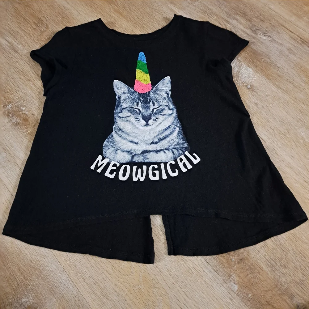 Old Navy Sequin Black Meowgical Cat Split-Back T-Shirt Girl's Large 10-12